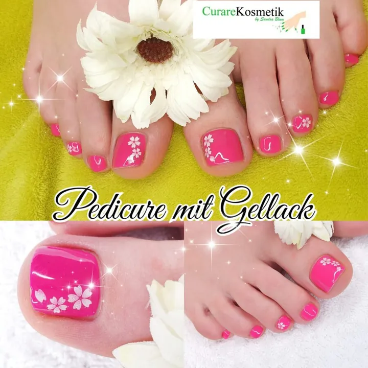 Pedicure mit pinkem Gellack und Blumenmotiv
